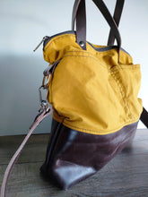 Load image into Gallery viewer, Crossbody bag in canvas and leather, satchel bag