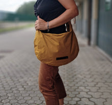 Carica l'immagine nel visualizzatore di Gallery, Crossbody bags for women, womens shoulder bag, waxed canvas bag, crossbody bags canvas, boho bag