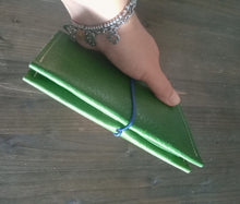 Carica l'immagine nel visualizzatore di Gallery, Cover di pelle per agendina, copriagenda di pelle, porta carte di credito, custodia di pelle per agendina A5, custodia di pelle per agendina A6