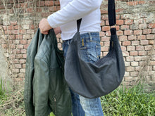 Carica l'immagine nel visualizzatore di Gallery, Borsa a tracolla di canvas, borsa da viaggio, borsa di canvas impermeabile