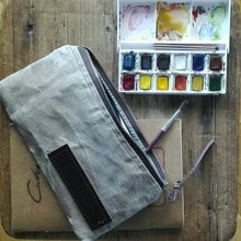 Load image into Gallery viewer, Zippered pouch, makeup pouch, pen pouch, small purse, pencil pouch, cosmetic case, toilet bag, travel pouch