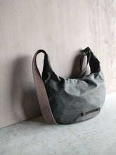 Load image into Gallery viewer, Canvas bag, waxed canvas hobo bag, crossbody bag for women, canvas crossbody bag for men, slouchy hobo bag, large hobo bag, boho crossbody bag
