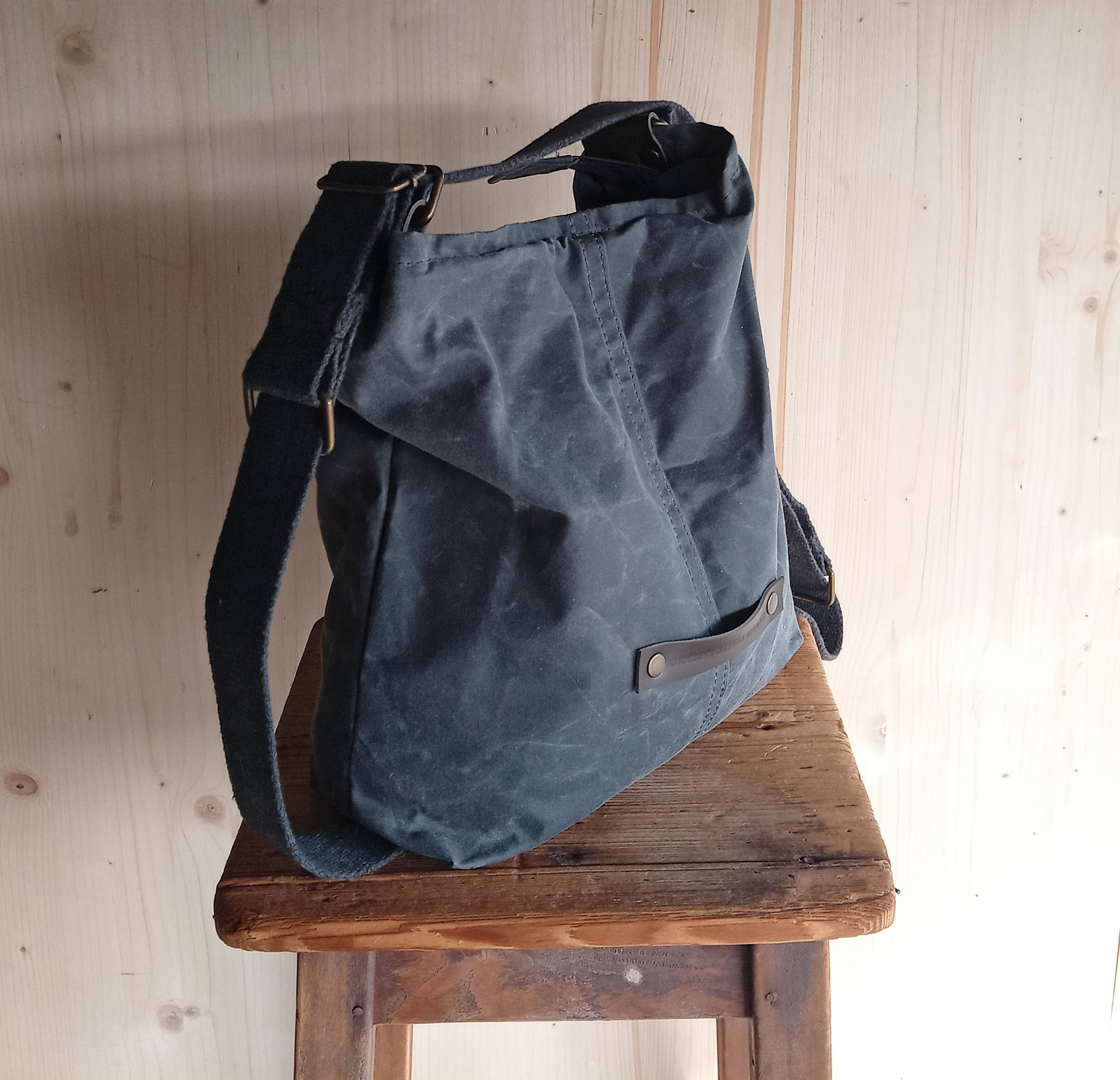 Zaino convertibile in borsa, borsa che diventa zaino, borsa a