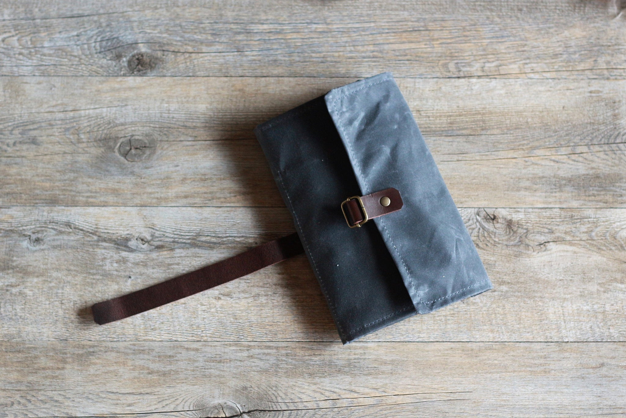 Roll up pencil case in waxed canvas, roll up paint brush holder